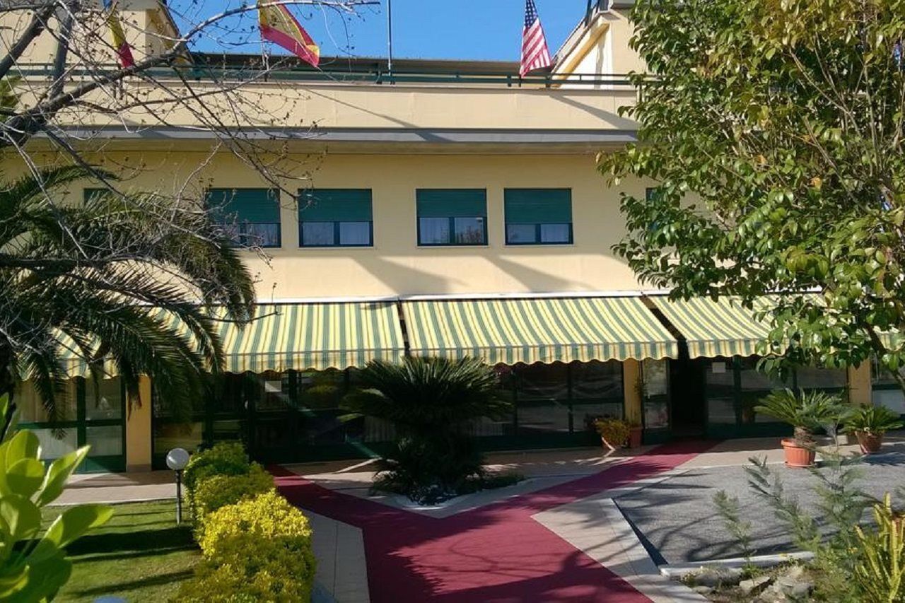 Hotel Laurence Rom Exterior foto